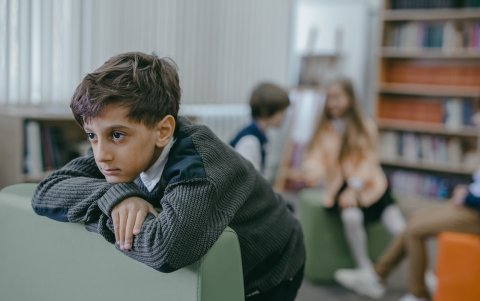 Los estudiantes también son víctimas del aislamiento en la escuela