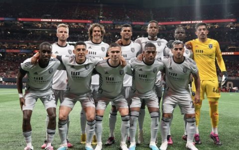 Carlos Gruezo participó en tablas 2-2 frente a Los Angeles Galaxy.