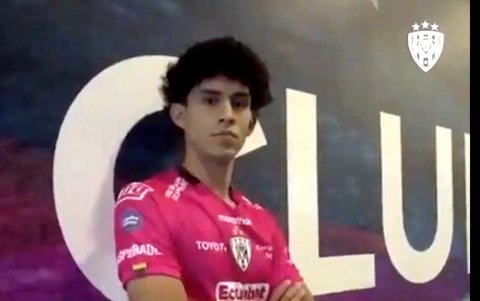 Christian García, de 18 años, es el primer refuerzo de los rayados para el segundo semestre.