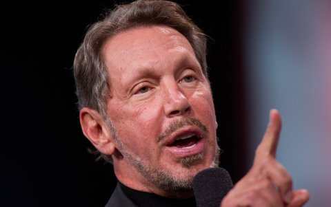 Larry Elisson creo Oracle, tecnología que se encuentra en gran parte de las industrias del mundo.