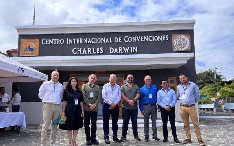 Un grupo de participantes en el evento académico, durante un paréntesis del programa.