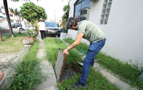 Reclamos. Los vecinos se quejan por el mal estado de algunos pozos sépticos.