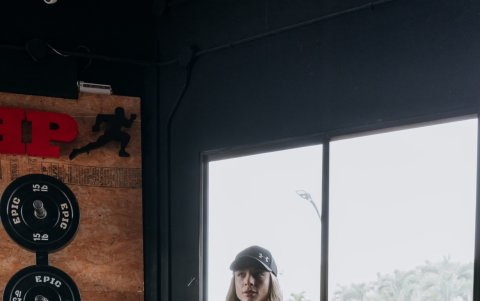 Rebecca sostiene que el mundo fitness se trata de encontrar equilibrio y bienestar y tener una vida más saludable.