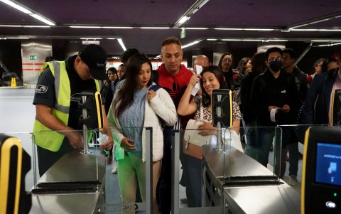 2. Desorden. En uno de los intentos de poner a funcionar el sistema hubo caos e incidentes en algunas de las paradas por falta de organización e información.