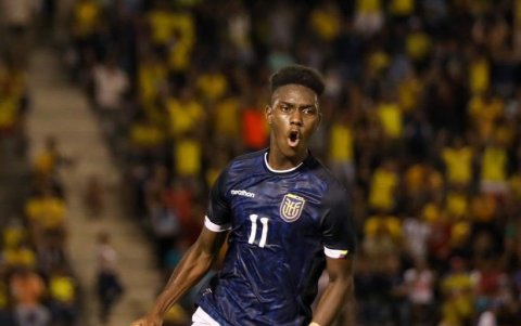 Obando podría dejarle una buena suma económica a BSC.