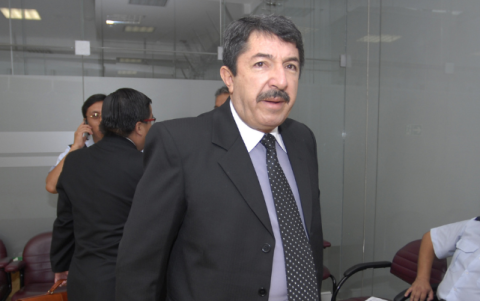 El general Gabela denunció irregularidades en la compra de helicópteros Dhruv.