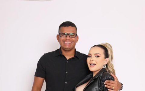 Con su esposo, Xavier y su hijo, Lucas.