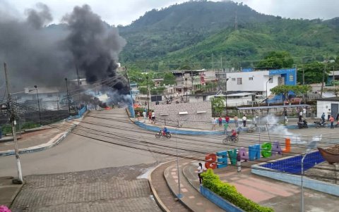 El cantón de Bolívar también ha sido protagonista de protestas violentas por la actividad minera.