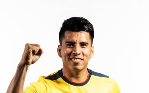 El tricolor ya integró la selección absoluta de fútbol playa en el clasificatorio al Mundial 2022.