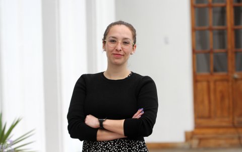 La curadora considera que  la velocidad a la que evolucionan las herramientas digitales abre nuevas puertas para el futuro del arte