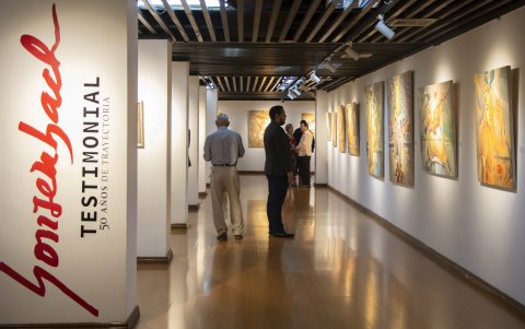 El pasado 11 de julio de 2023 se abrió la muestra. Tomaron la palabra Martha Rizzo, presidenta de  la Casa de la Cultura (Guayas); y, Melvin Hoyos, coordinador institucional del Municipio.