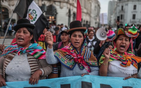 Los manifestantes piden la salida de la presidenta Dina Boluarte