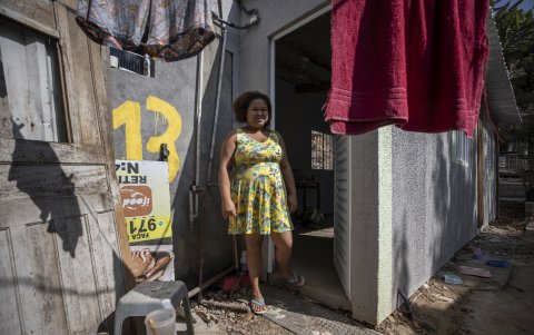 Cambio. En apenas año y medio, esta comunidad empobrecida de la región metropolitana da otro aspecto, gracias al apoyo de muchas personas.