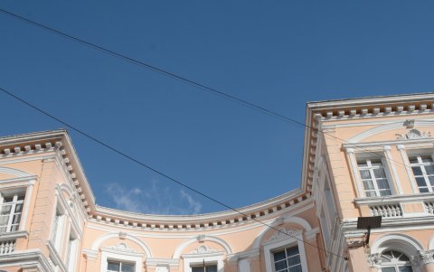 Le encanta su ciudad y se siente orgullosa de ser serrana.