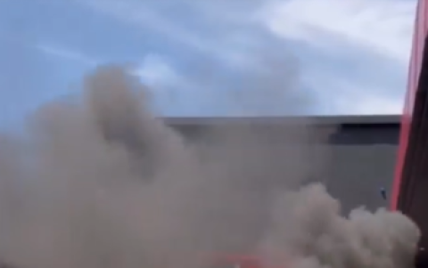 En las inmediaciones.  Algunas empresas incluyen gases nocivos en los vehículos de sus clientes para disuadir a delincuentes que quieran acercarse.