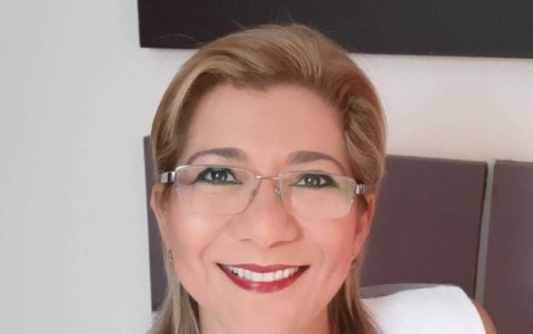 Priscila Carbo es candidata a la Asamblea Nacional por el partido Izquierda Democrática.