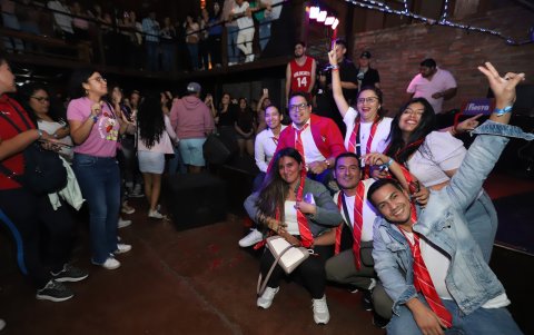 Jóvenes. EXPRESO estuvo presente en una de las fiestas donde todos llegaron vestidos de la banda musical RBD.