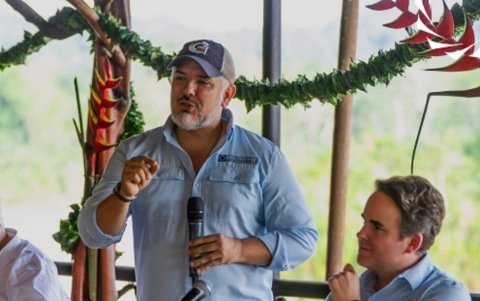 El expresidente Iván Duque estuvo en la Amazonía ecuatoriana lanzando la iniciativa Concordia por el Amazonas