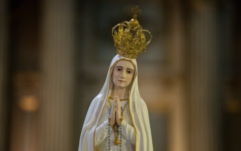Imagen de archivo de la Virgen de Fátima. EFE/Alberto Valdes