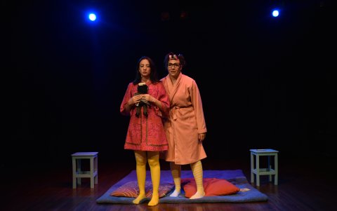 Escena de 'Enséñame a disparar, mi amor'