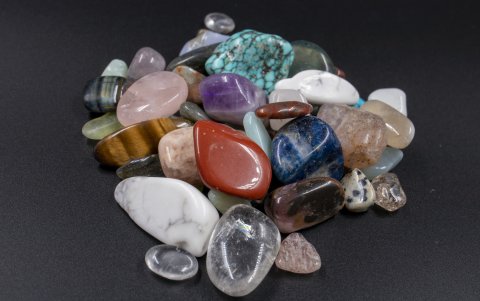 No pases por alto la atracción que sientas por el color de la piedra, “porque puede ser que la necesites más que otras”, recomienda la especialista.