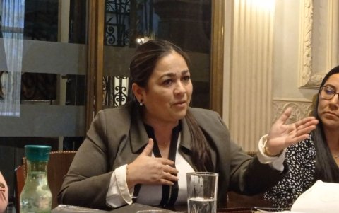 Luz de la Torre, de compras públicas de los bomberos de Guayaquil.