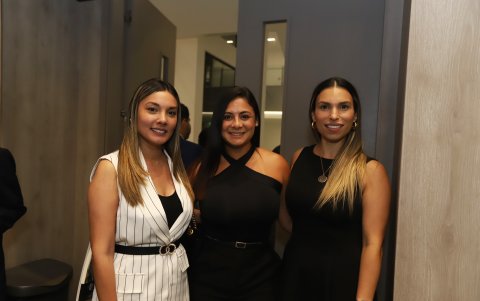 Romina Sánchez, Karla González y Karla Fey.