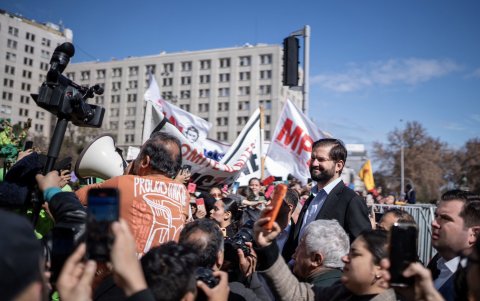 El presidente de Chile promete que superará lo ofrecido con  el plan de vivienda digna.
