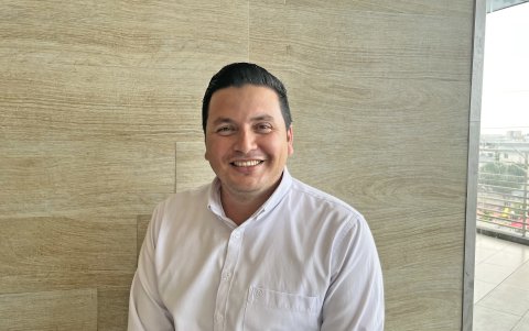 Candidato Nacional a la Asamblea por Movimiento Amigo