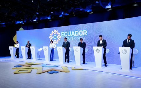 El debate de primera vuelta fue el 13 de agosto de 2023. El podio de Fernando Villavicencio quedó vacío.