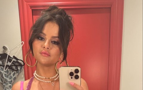 Selena Gómez, una voz poderosa en la música pop, regresa con 'Single Soon' para inspirar con su mensaje de superación y autoaceptación.