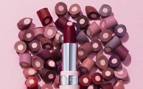 Además de tener bonitos colores, estos labiales hidratan