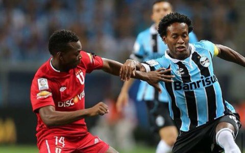 El tricolor fue estelar con Liga en la Copa Sudamericana de 2015. En octavos de final se eliminaron ante River Plate.