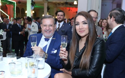 Jorge Villacreses y Nelly Pazmiño.