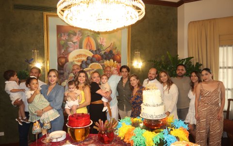 Familiares y amigos íntimos se unieron para celebrar el cumpleaños número 68 de Eduardo.