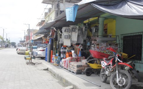 Comercio. Sobre la avenida principal están apostados varios locales