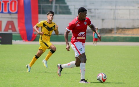 De Jesús (d) está imparable con Unión Comercio