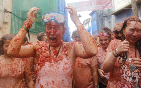 Más de 20.000 personas asistieron a la Tomatina, este miércoles 30 de agosto.