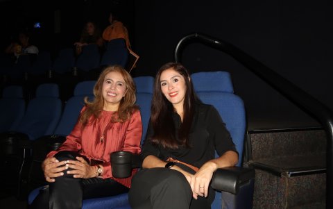 Martha Rizzo y Viviana Guerrero.