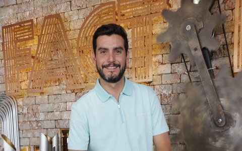 No tiene planes de dejar la música.