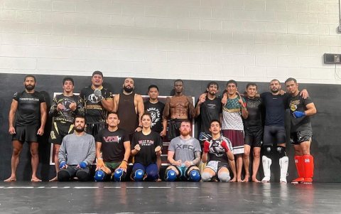 José Salgado en el gimnasio Valle Flow Striking que es dirigido por Mike Valle.