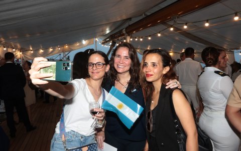 Eugenia Ferreira, Martha Latimori y Vannia Palacio.