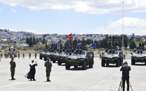 Bendición. Los nuevos automotores fueron bendecidos en la exBase Aérea.