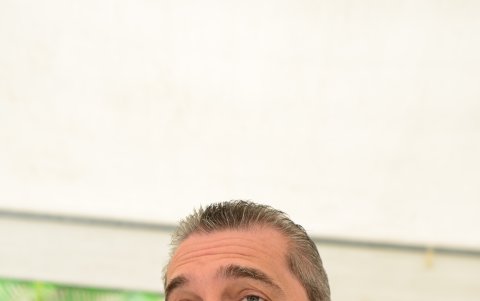 José Luis Jouvín, decano de la Facultad de Ciencias Médicas de la Universidad Católica de Santiago de Guayaquil.