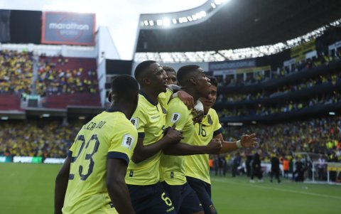 Ecuador finalizó el primer tiempo con empate 1 a 1.