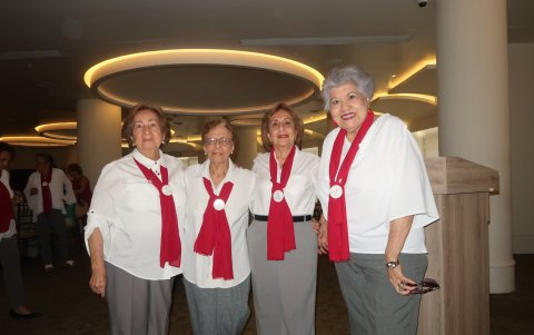 Carolina Gilbert, Clotilde Merchán, Laura Serrano y Fanny Villegas.