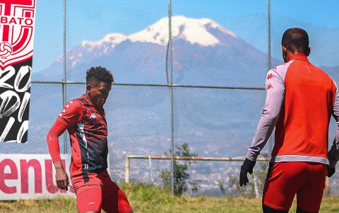 El 'rodillo rojo' tiene chance de meterse a puestos de torneo internacional.