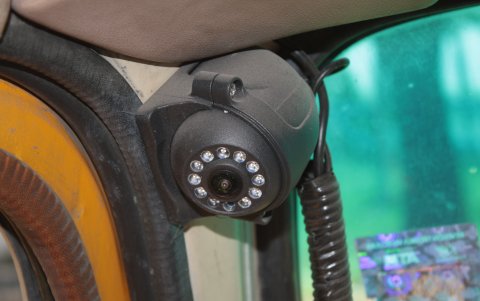 Las unidades cuentan con cámaras de seguridad instaladas adentro y en los exteriores que son monitoreadas por el ECU-911.