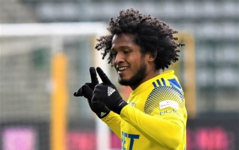 El ofensivo Christian Alemán regresa al fútbol de Polonia.