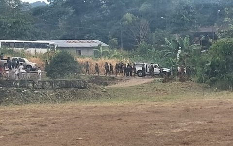 Hay minería artesanal que no es totalmente controlada en la Amazonía ecuatoriana.